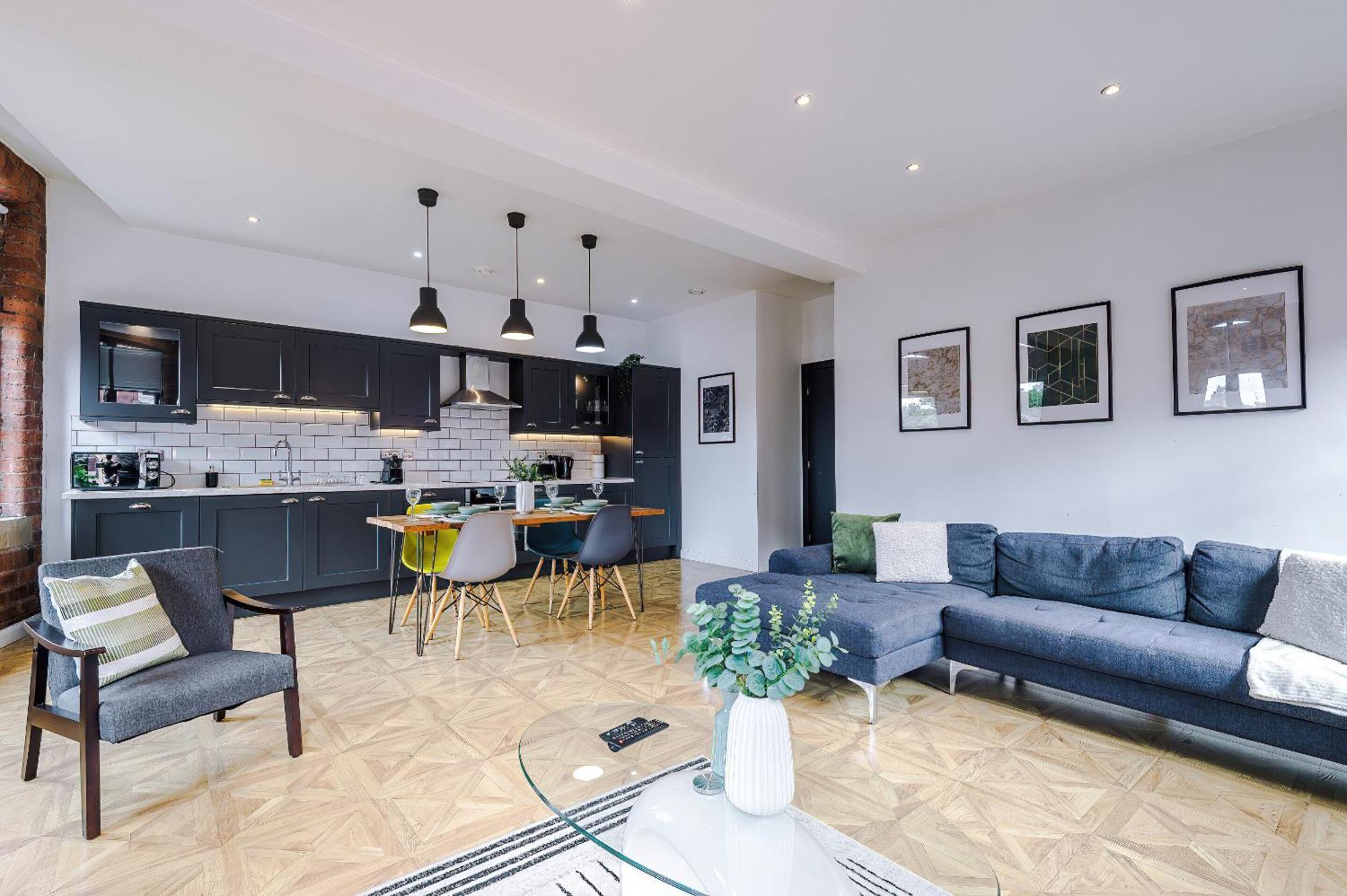Luxury 2 King Beds In City Centre Leeds  Room photo